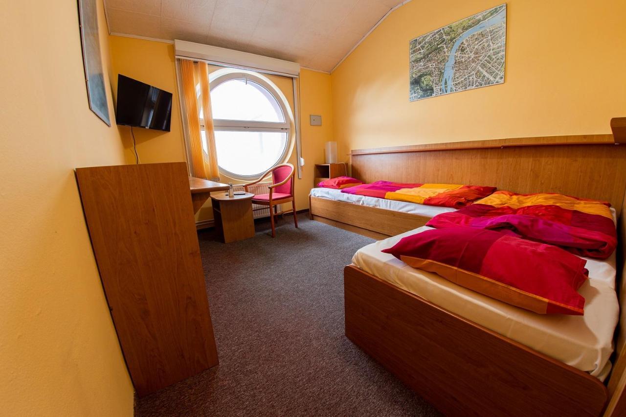 Penzion Skolicka Prague Extérieur photo